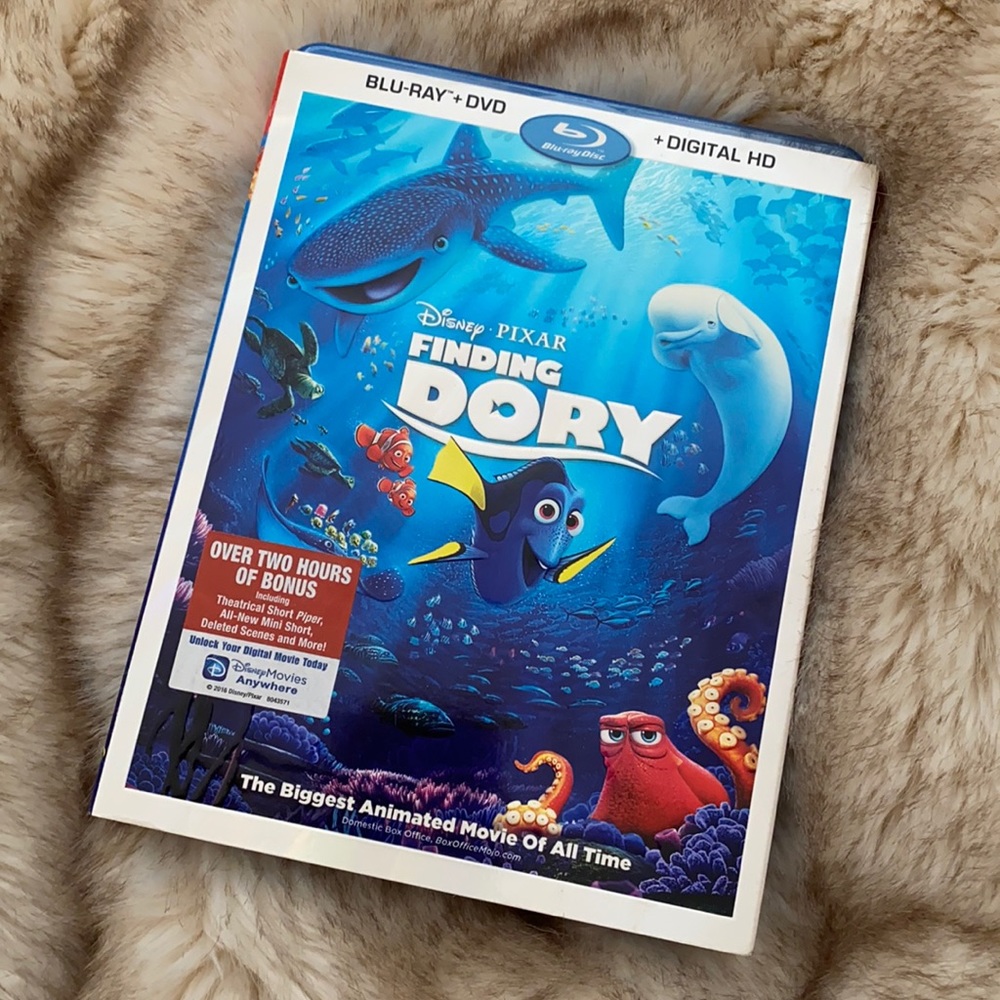 Finding Dory Blu-ray Disc